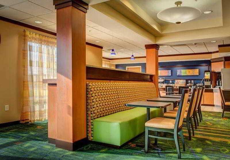 Fairfield Inn And Suites By Marriott Indianapolis/ Ноблсвилл Экстерьер фото